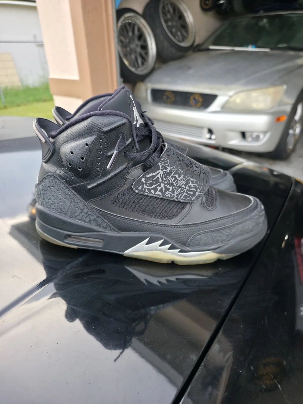 Air Jordan Black Retro Son Of Mars